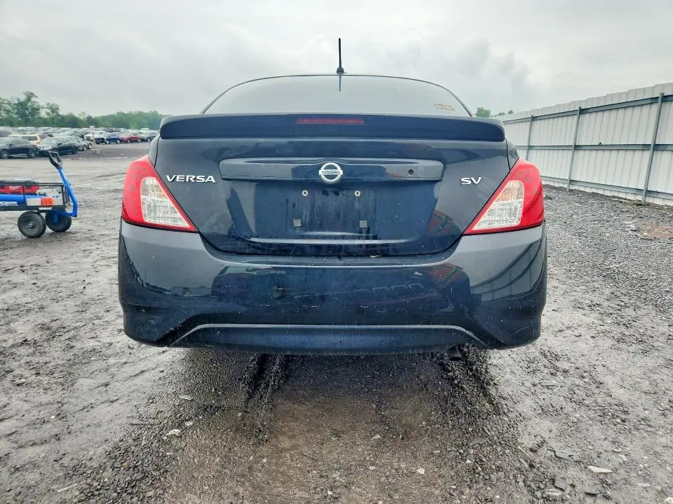 2017 NISSAN VERSA 1.6 SV  