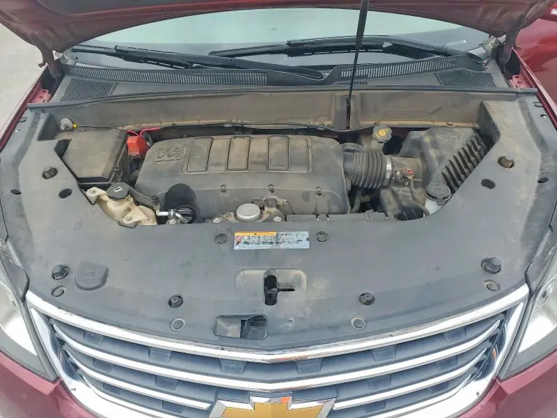 2015 CHEVROLET TRAVERSE LT  