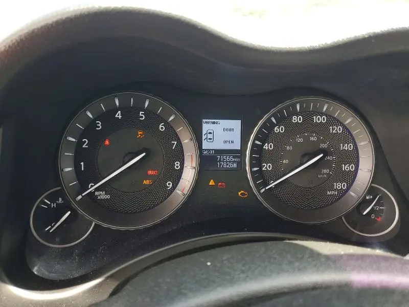2014 INFINITI Q70 3.7  