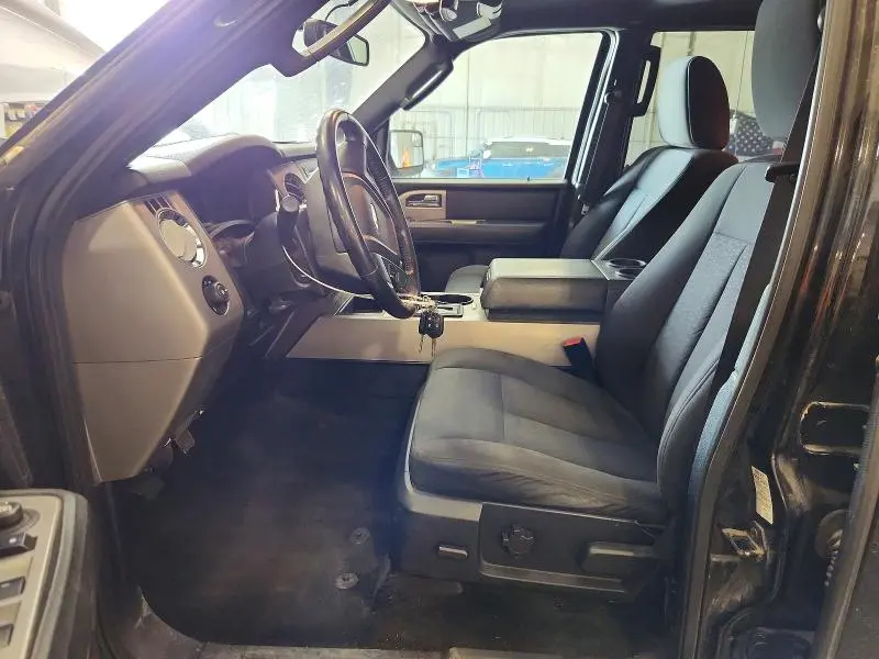 2016 FORD EXPEDITION EL XLT  