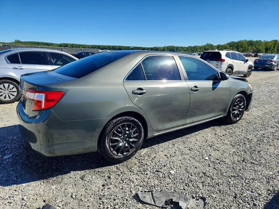 2012 TOYOTA CAMRY LE  