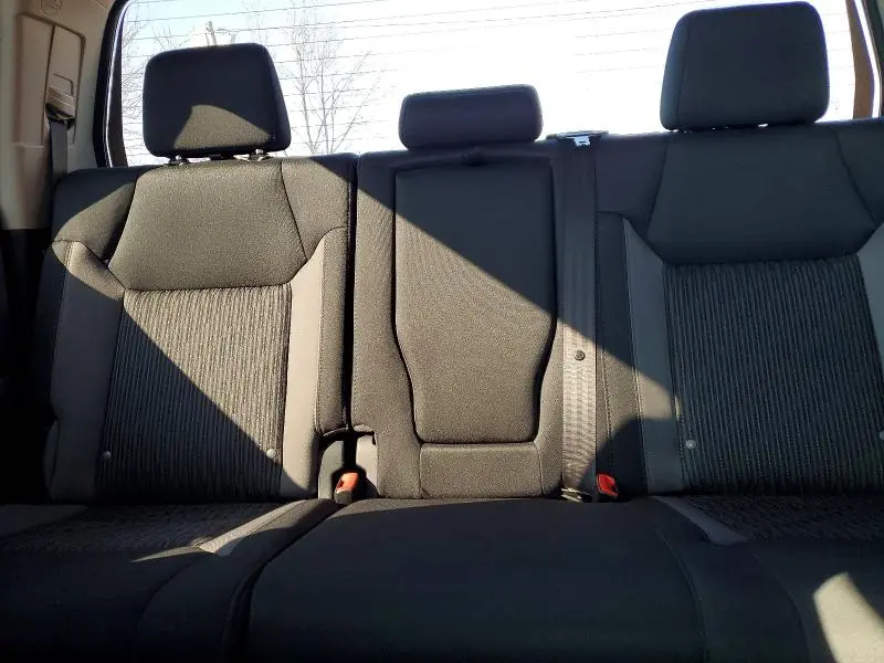 2016 TOYOTA TUNDRA CREWMAX SR5  