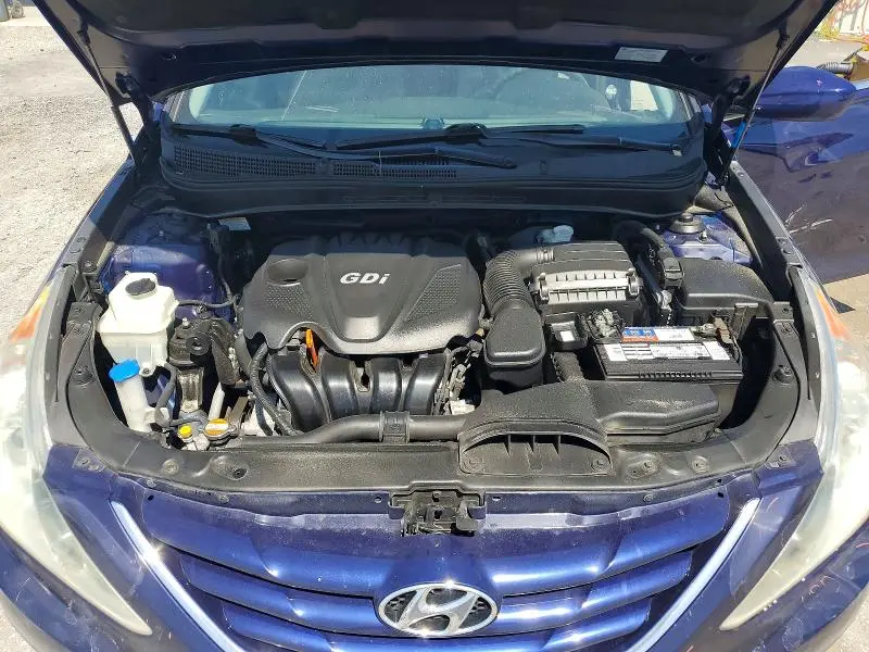 2011 HYUNDAI SONATA GLS  