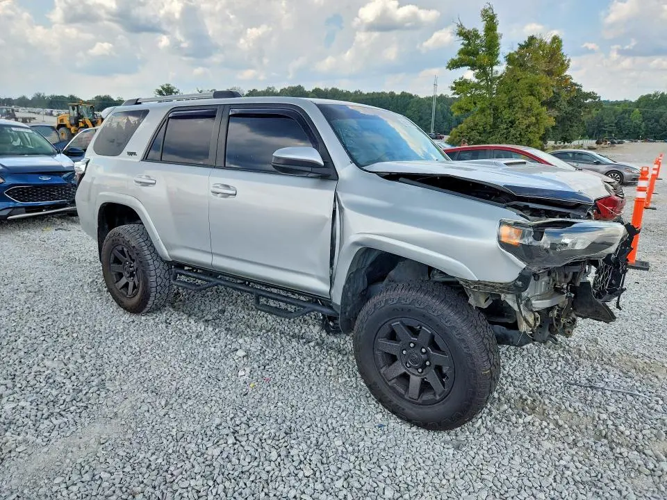 2016 TOYOTA 4RUNNER TRAIL  
