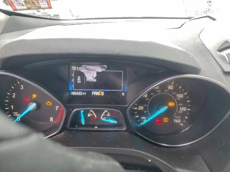 2019 FORD ESCAPE TITANIUM  