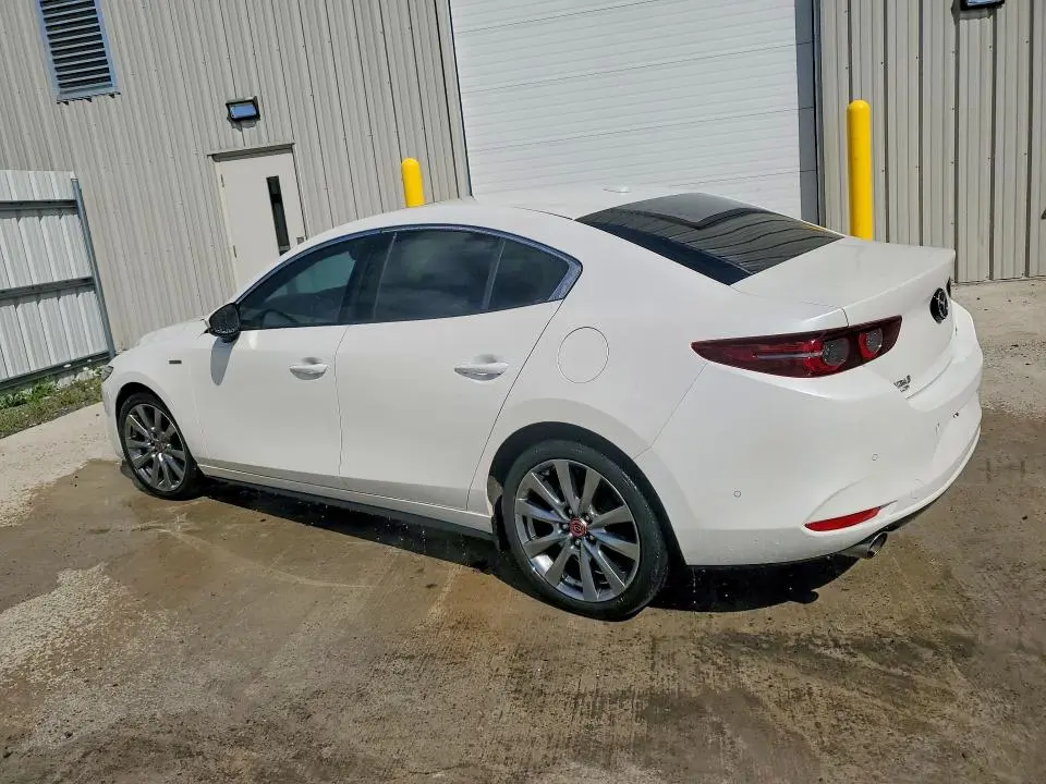2021 MAZDA 3   