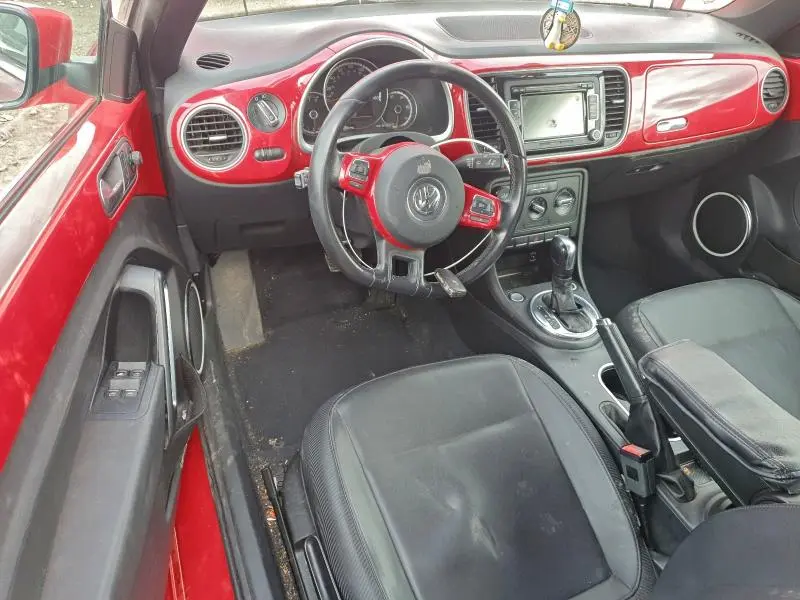 2013 VOLKSWAGEN BEETLE   