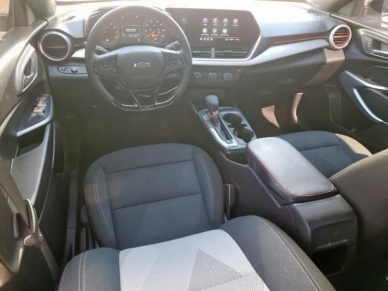2025 CHEVROLET TRAX 1RS  