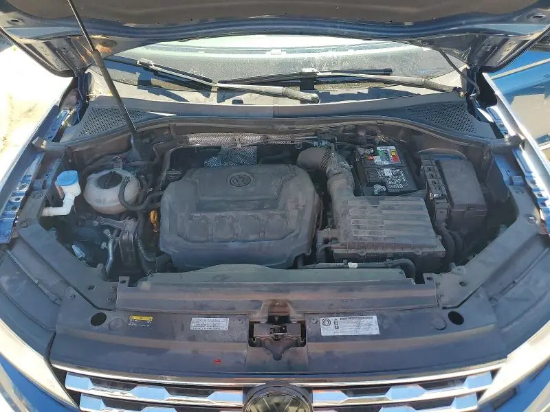 2018 VOLKSWAGEN TIGUAN SE  