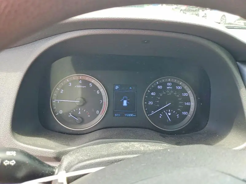2016 HYUNDAI TUCSON SE  