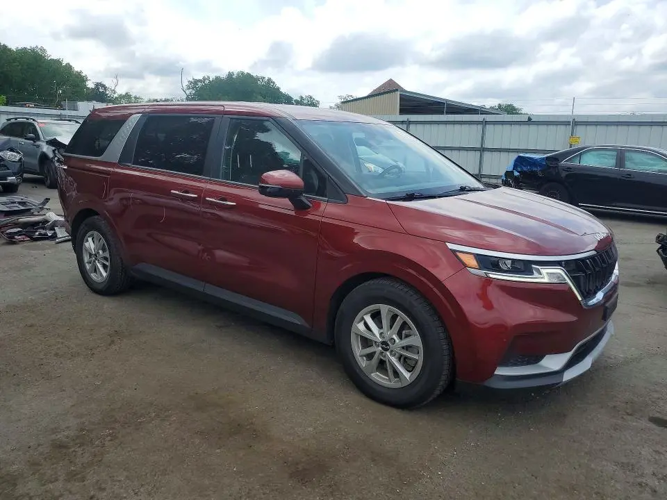 2022 KIA CARNIVAL LX  
