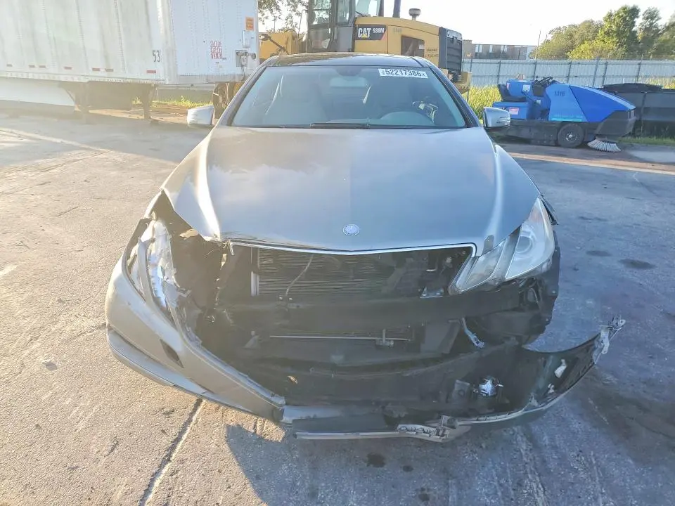 2010 MERCEDES-BENZ E 350  