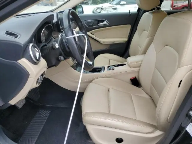 2017 MERCEDES-BENZ GLA 250  