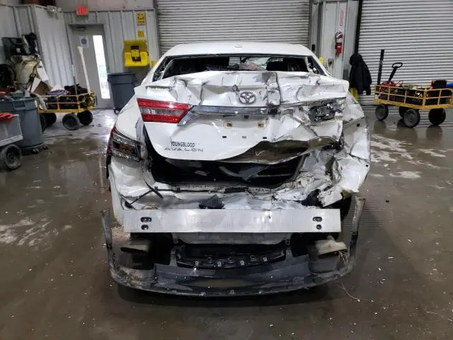 2016 TOYOTA AVALON XLE  