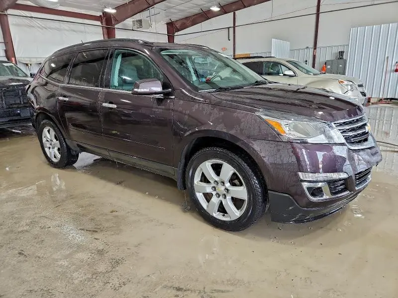 2016 CHEVROLET TRAVERSE LT  