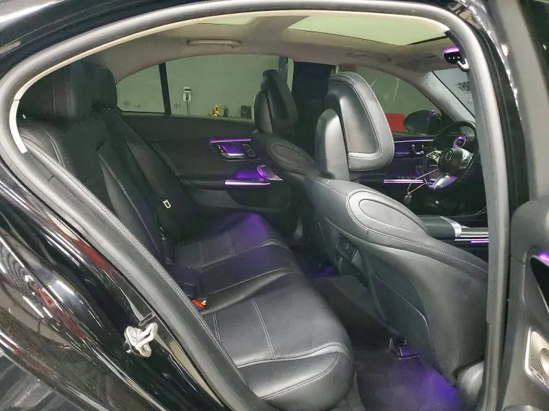 2022 MERCEDES-BENZ C 300  