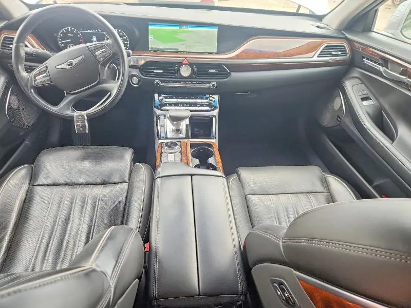 2017 GENESIS G90 ULTIMATE  