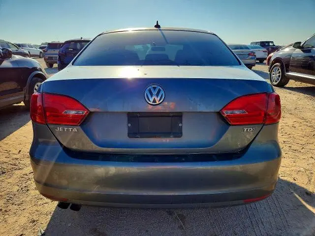 2012 VOLKSWAGEN JETTA TDI  