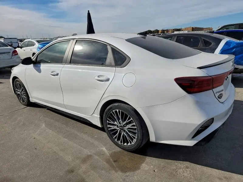 2023 KIA FORTE GT LINE  