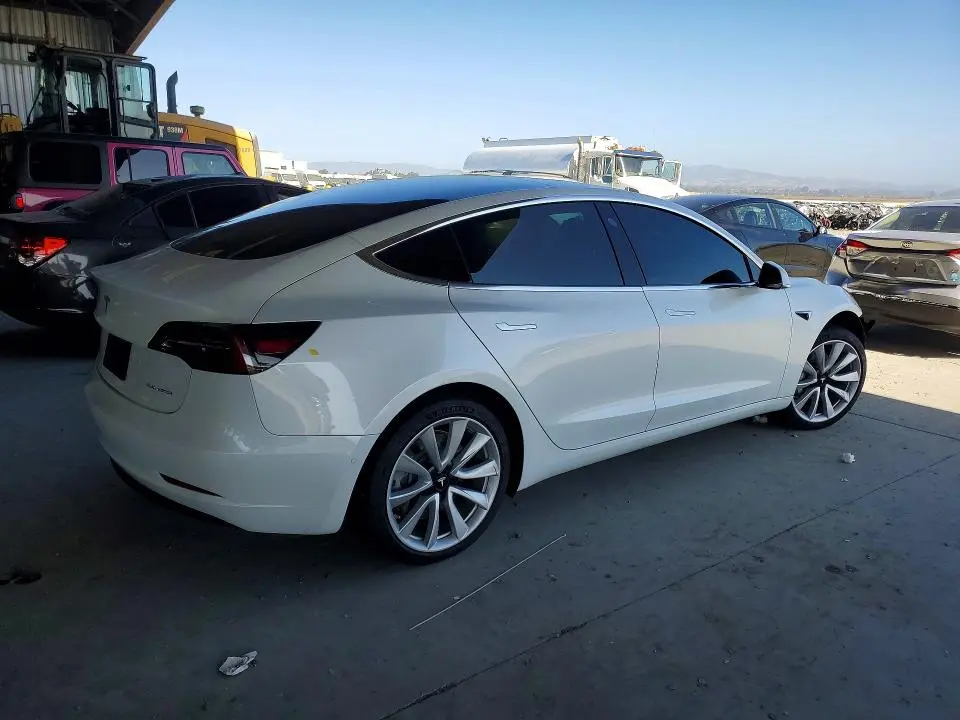 2019 TESLA MODEL 3   