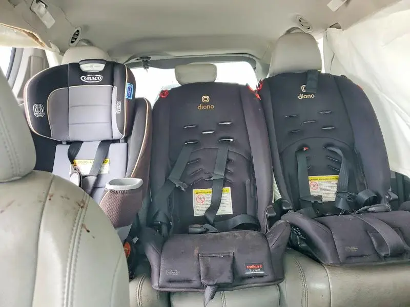 2017 TOYOTA SIENNA XLE 8-PASSENGER  