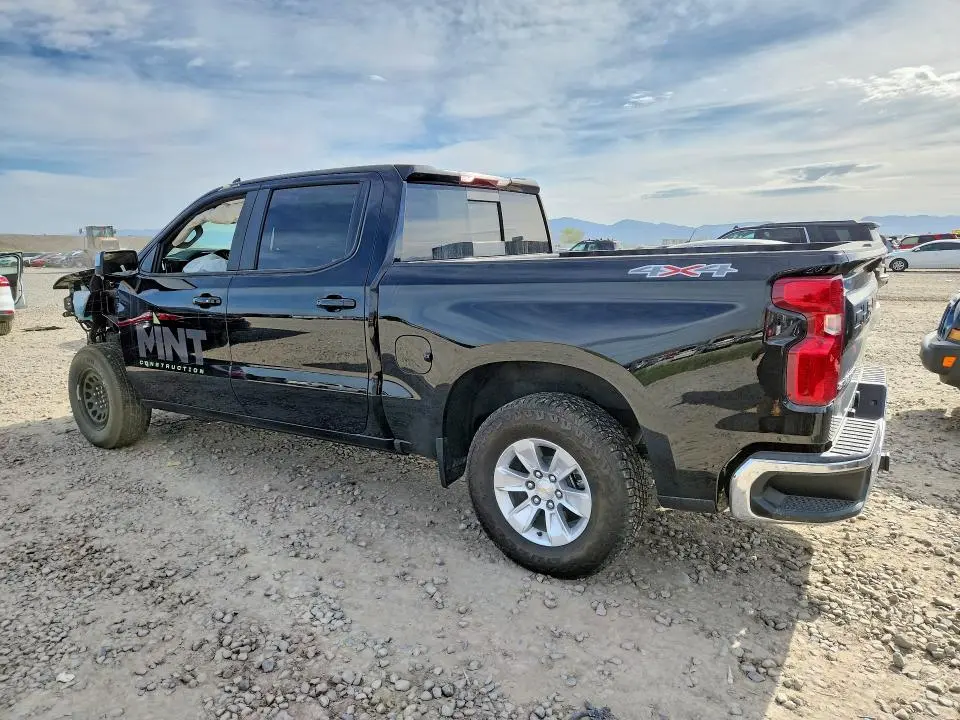 2026 CHEVROLET SILVERADO K1500 LT  