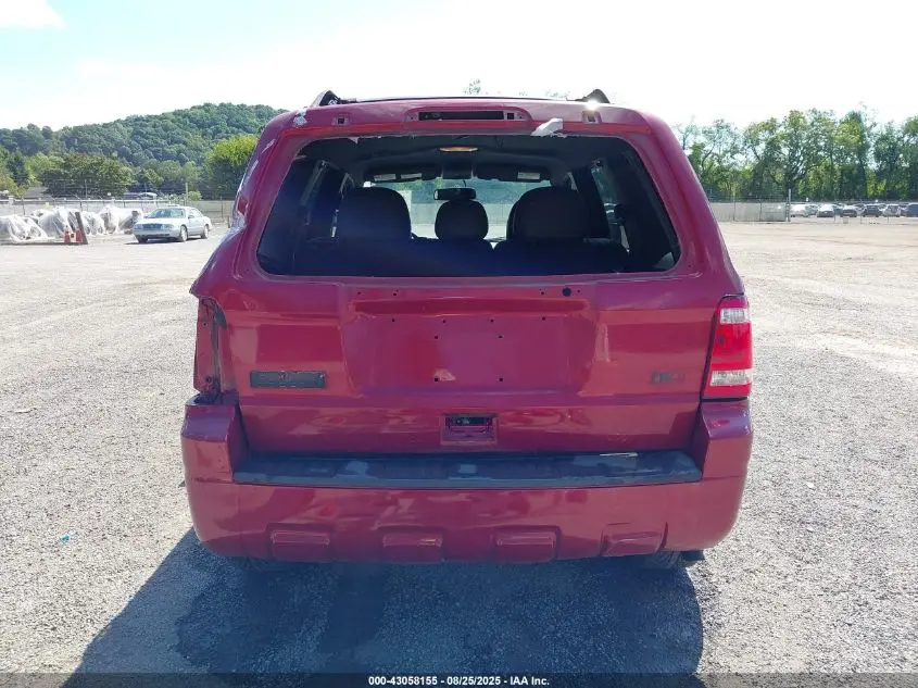 2011 FORD ESCAPE LIMITED