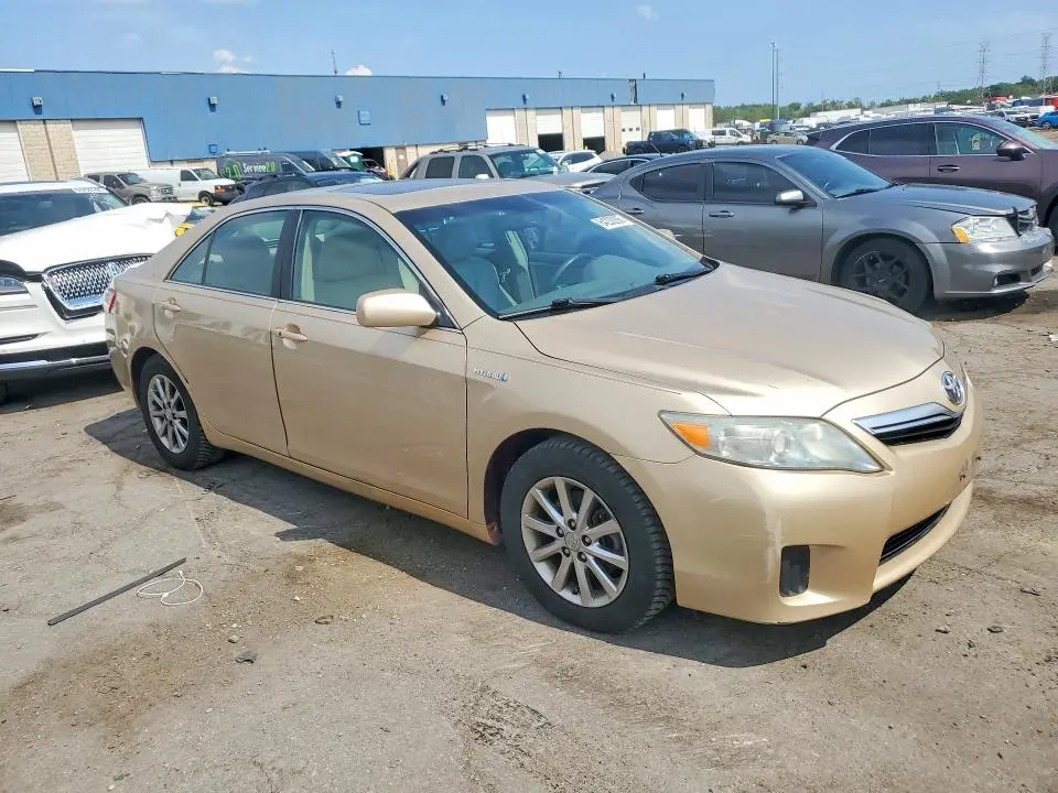 2011 TOYOTA CAMRY HYBRID  