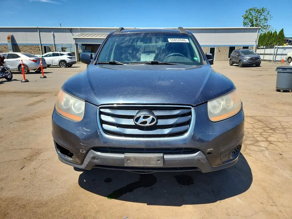 2011 HYUNDAI SANTA FE GLS  