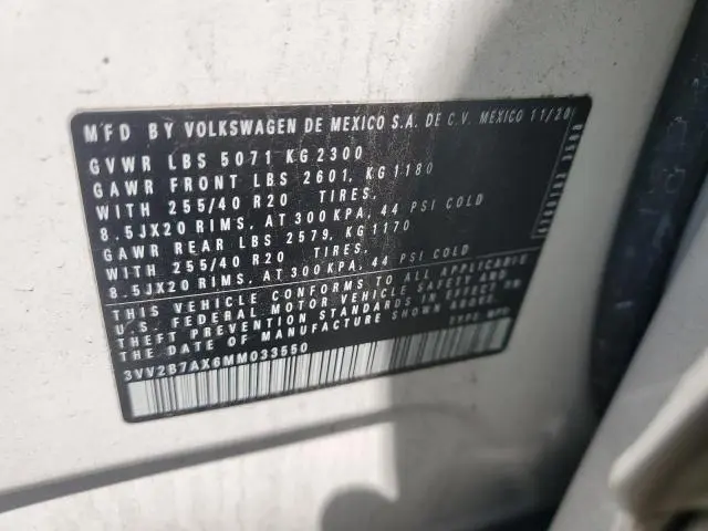 2021 VOLKSWAGEN TIGUAN SE  