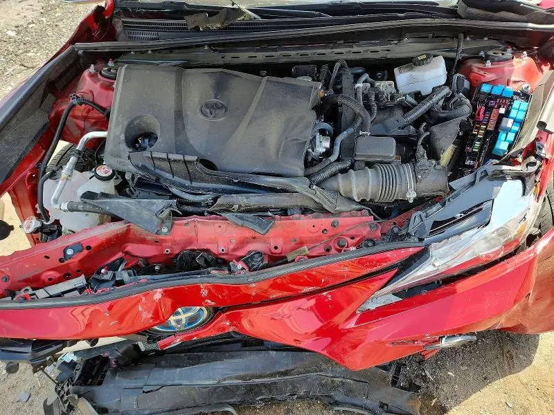 2024 TOYOTA CAMRY XLE  