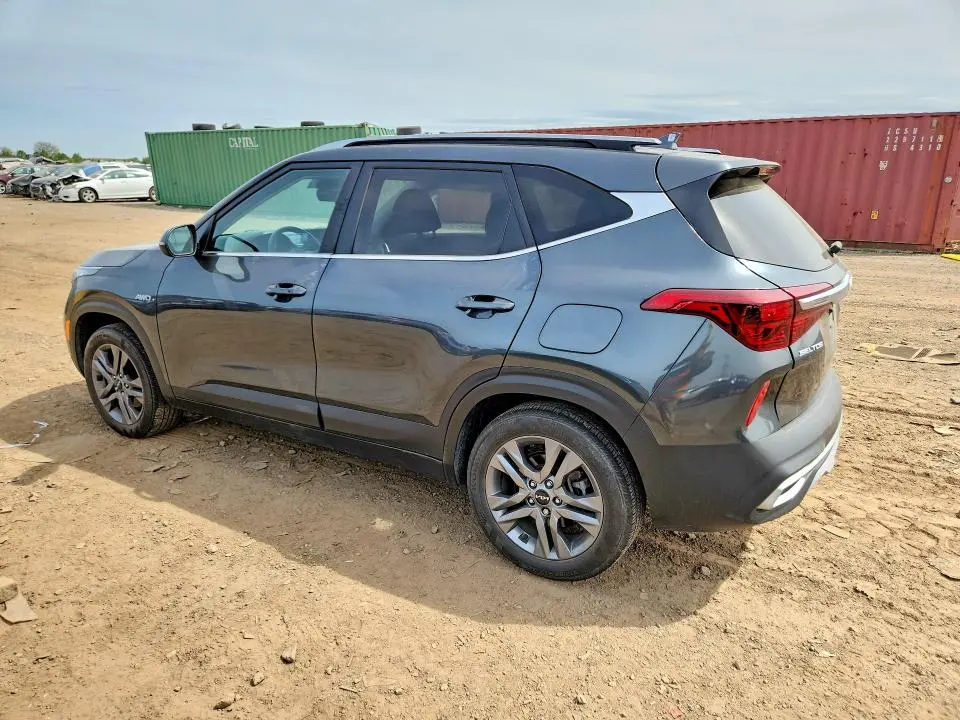 2023 KIA SELTOS S  