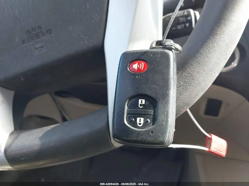 2010 TOYOTA PRIUS II