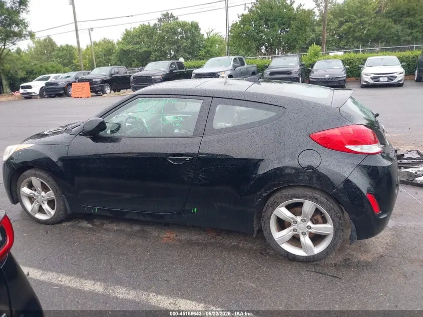 2014 HYUNDAI VELOSTER BASE W/GRAY