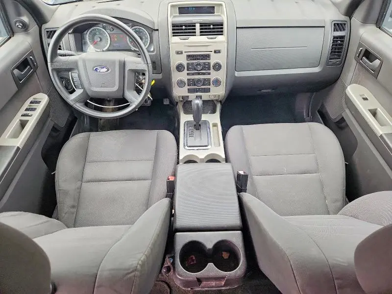 2012 FORD ESCAPE XLT  