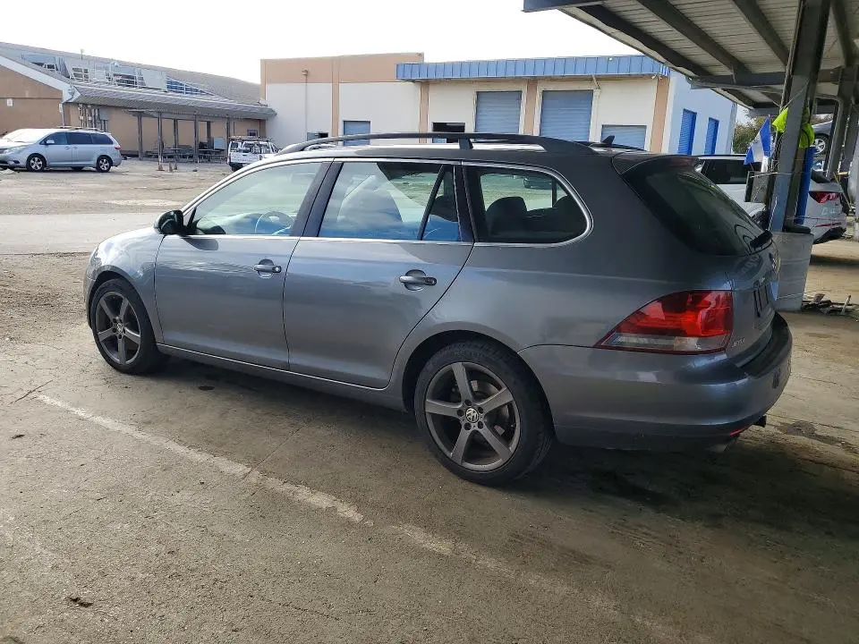 2011 VOLKSWAGEN JETTA TDI  