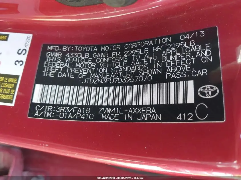 2013 TOYOTA PRIUS V TWO