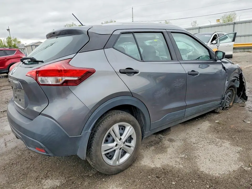 2019 NISSAN KICKS S  