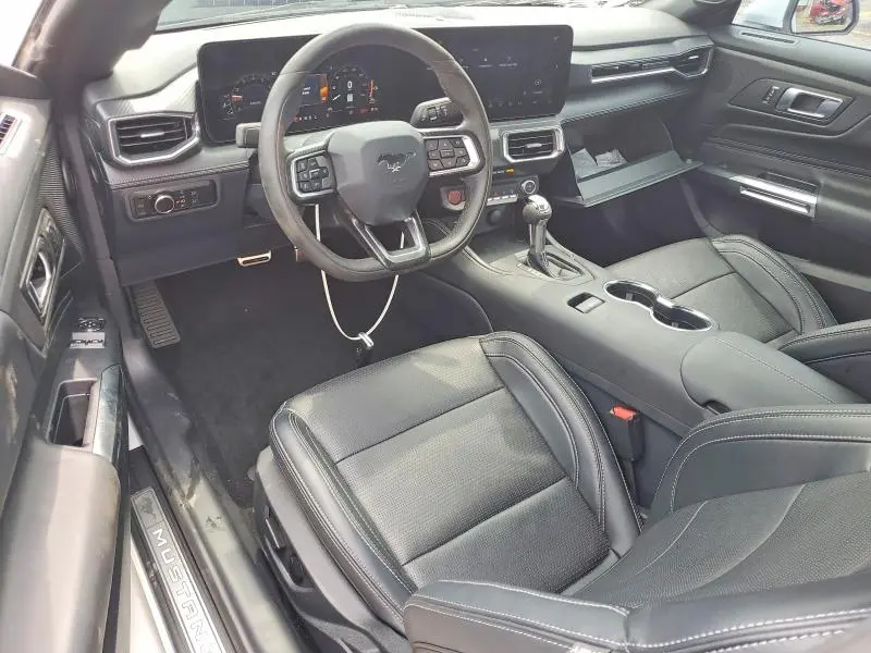 2025 FORD MUSTANG   