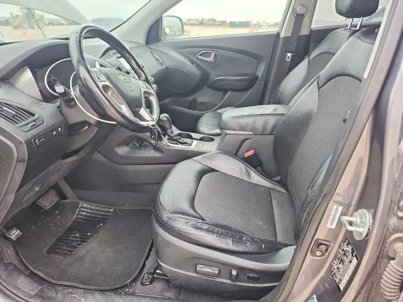 2014 HYUNDAI TUCSON SE  