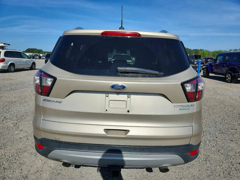 2017 FORD ESCAPE   
