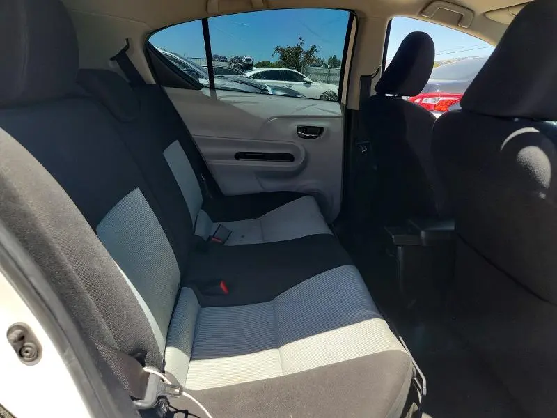 2013 TOYOTA PRIUS C   