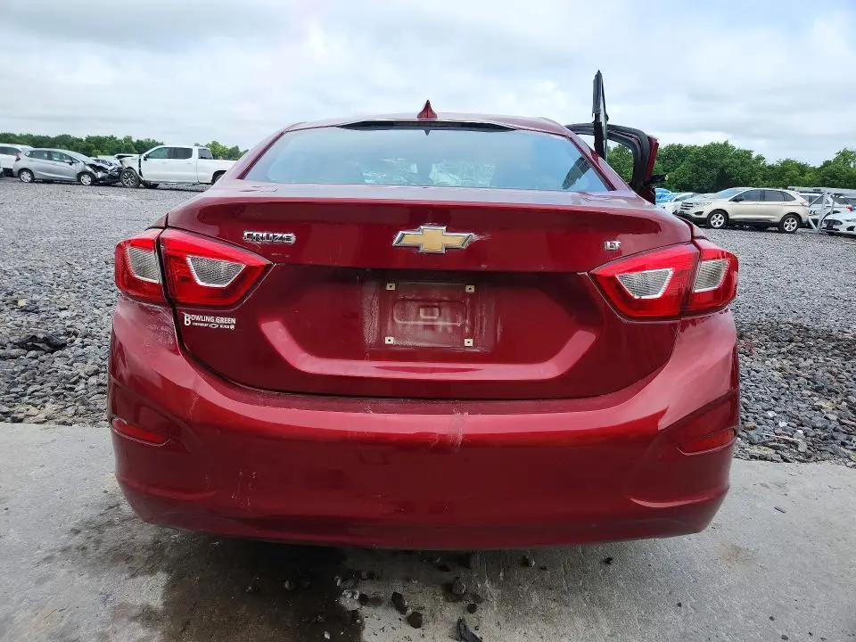 2018 CHEVROLET CRUZE 1LT  