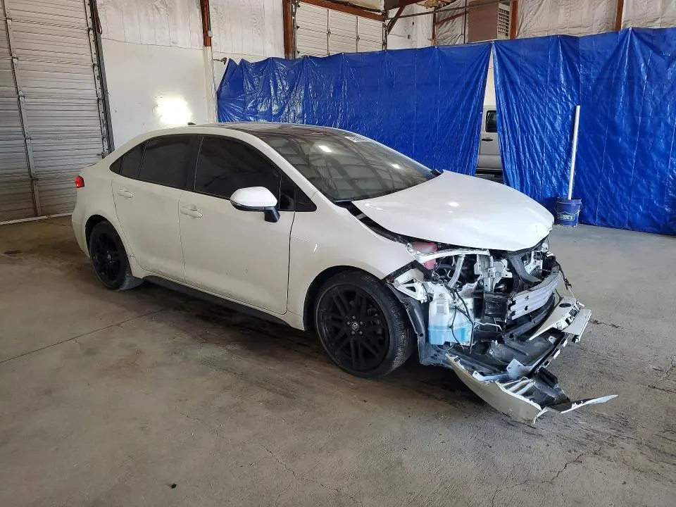 2022 TOYOTA COROLLA XSE  