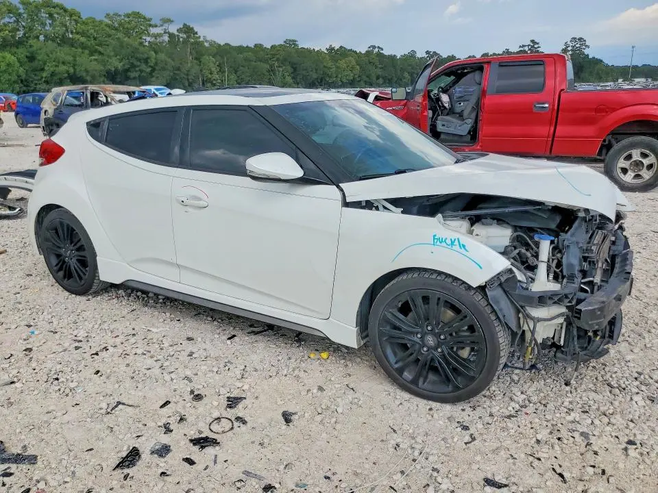 2016 HYUNDAI VELOSTER TURBO  