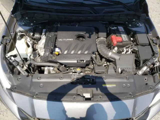 2022 NISSAN ALTIMA SR  