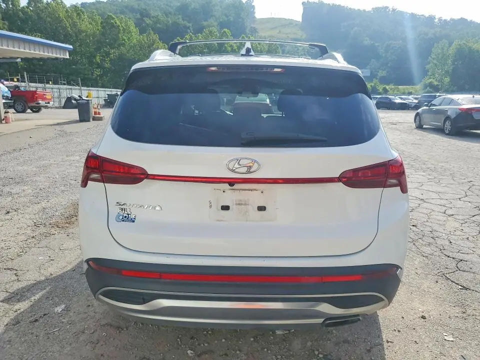 2022 HYUNDAI SANTA FE SEL  