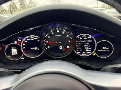 2021 PORSCHE CAYENNE   