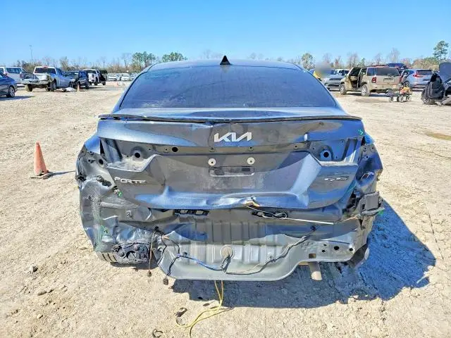 2024 KIA FORTE GT-LINE  