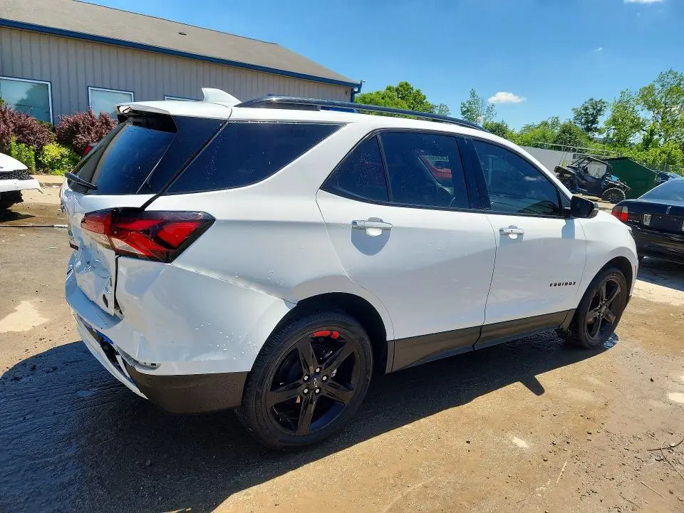2022 CHEVROLET EQUINOX PREMIER  